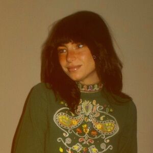 Laur’s Closet 🌜👢🪶